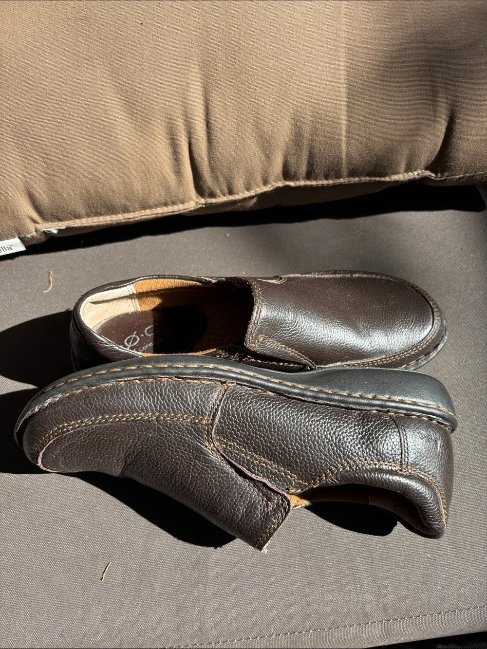 Born women’s Dark Brown Leather Slip-On Loafers